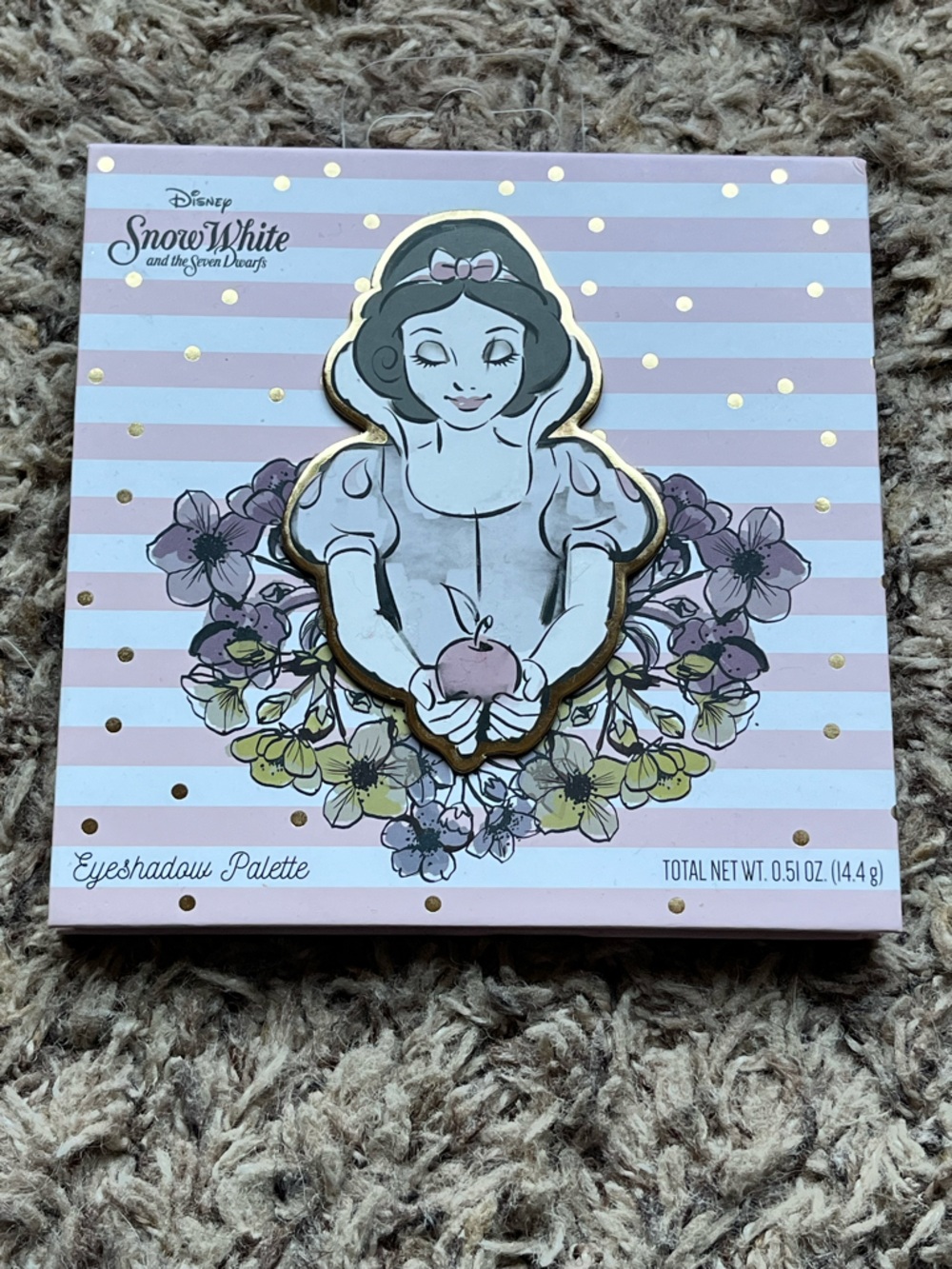 Disney's Snow White And The Seven Dwarfs - 12 Color Eyeshadow Palette - New